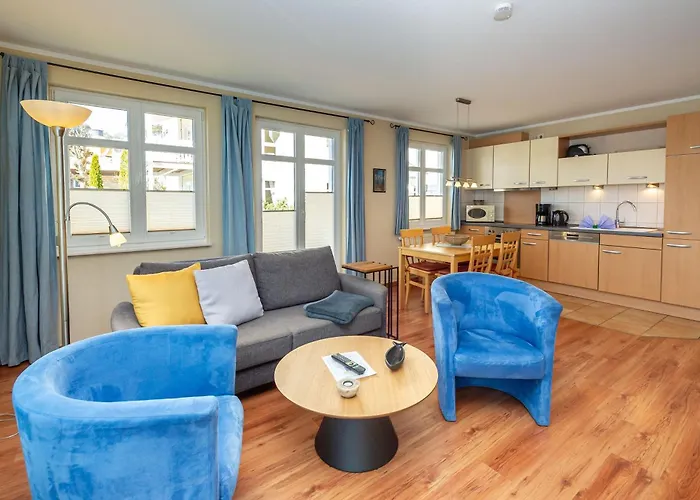 Seerose - 01 * Sellin (Rugen)